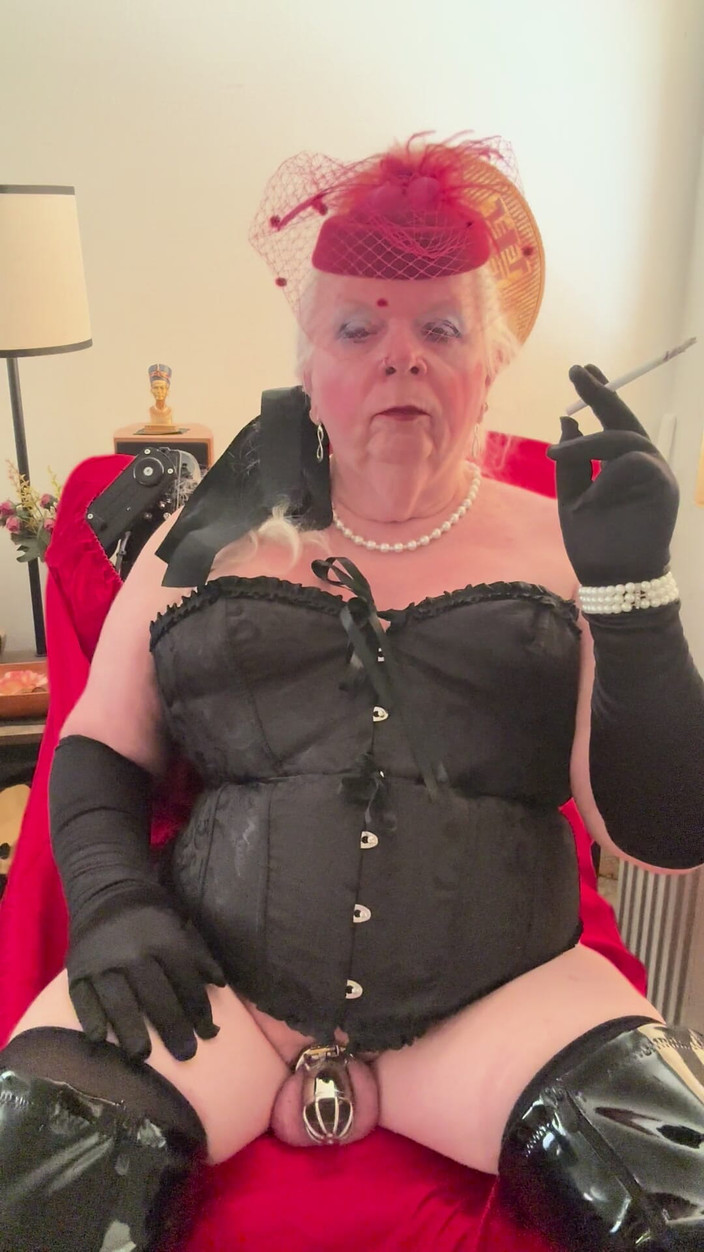 Constance: 永久奇点