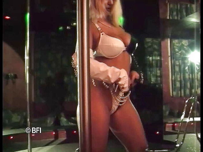 Hardcore Lovers: Pepek ular.