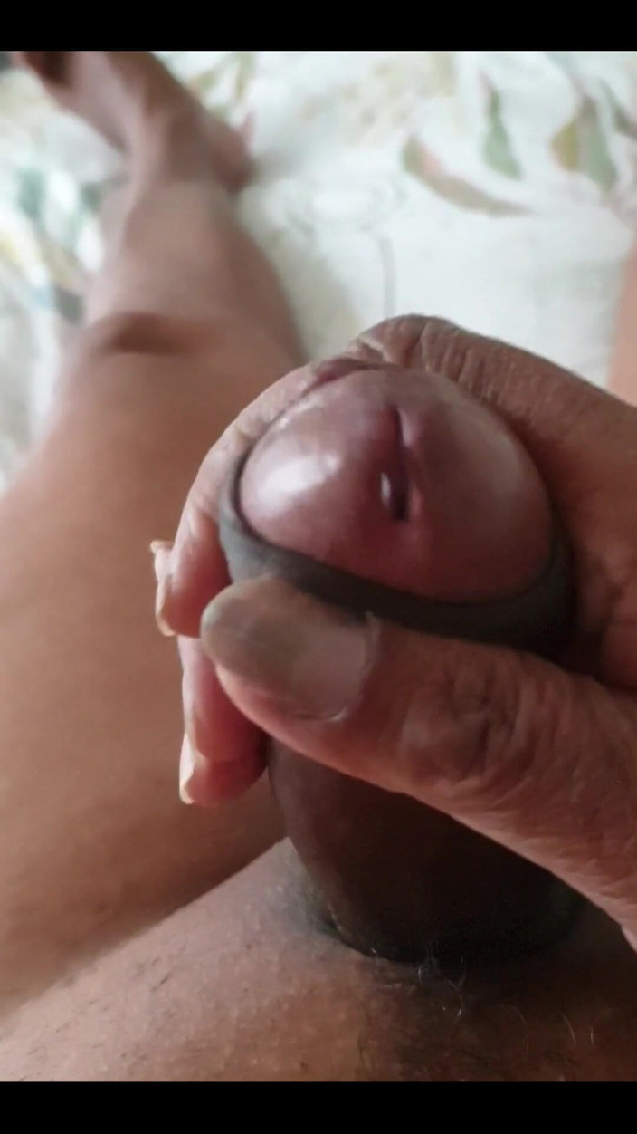 Sexyluna123: Senin için boşalıyor