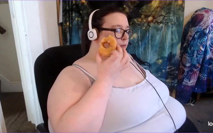 SSBBW Lady Brads: The greatest boss feeds me donuts
