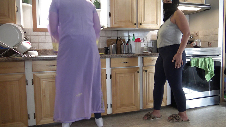 Souzan Halabi: Real árabe lesbianas trans pareja en Francia