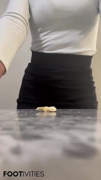 Office Giantess Shrinks You Tiny - Ivys Feet