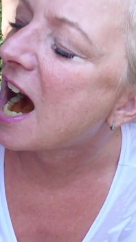 Mega Piss - Swallowing Bang! 25 Men Piss Me, Outdoor, Into the Mouth! Full Movie