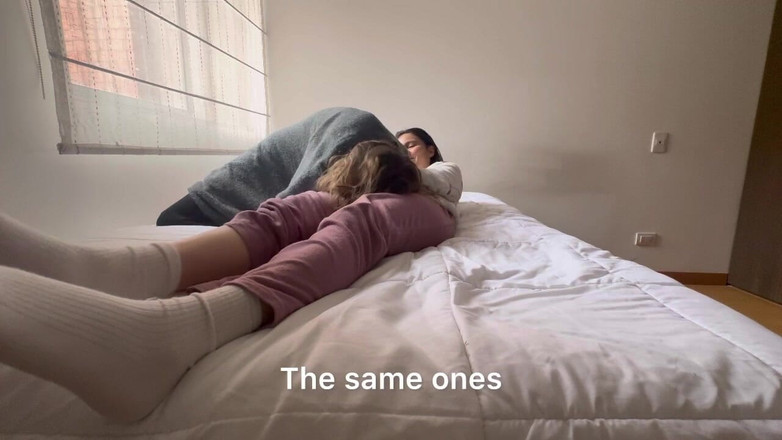 scarlettandc: 레즈 레슬링 모음집