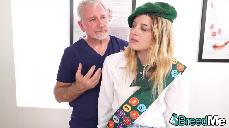 BreedMe: 68yo Doc Fills Blonde Cutie's Fertile Hole