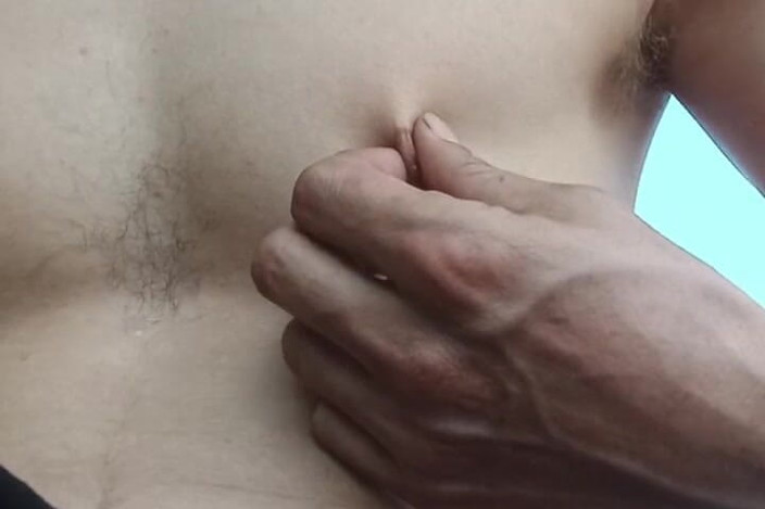 Gangbang straight: सारनी लियोन का सेक्स वीडियो जिसमें वह हस्तमैथुन करती है और मालिश करती है