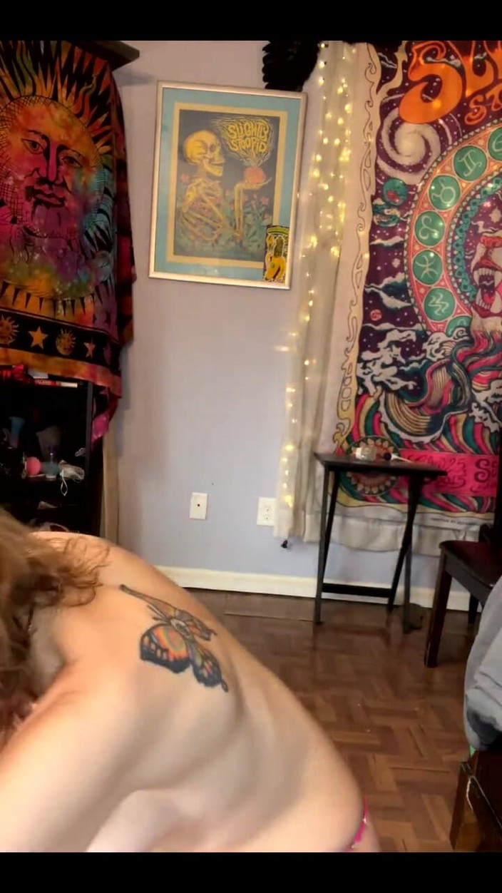 Suzy Wylde: Smoke Show &amp; 与 suzy wylde 跳舞