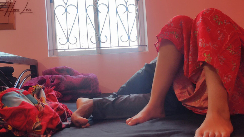 Hope Love: Excitată futută tare și pompată plină de spermă