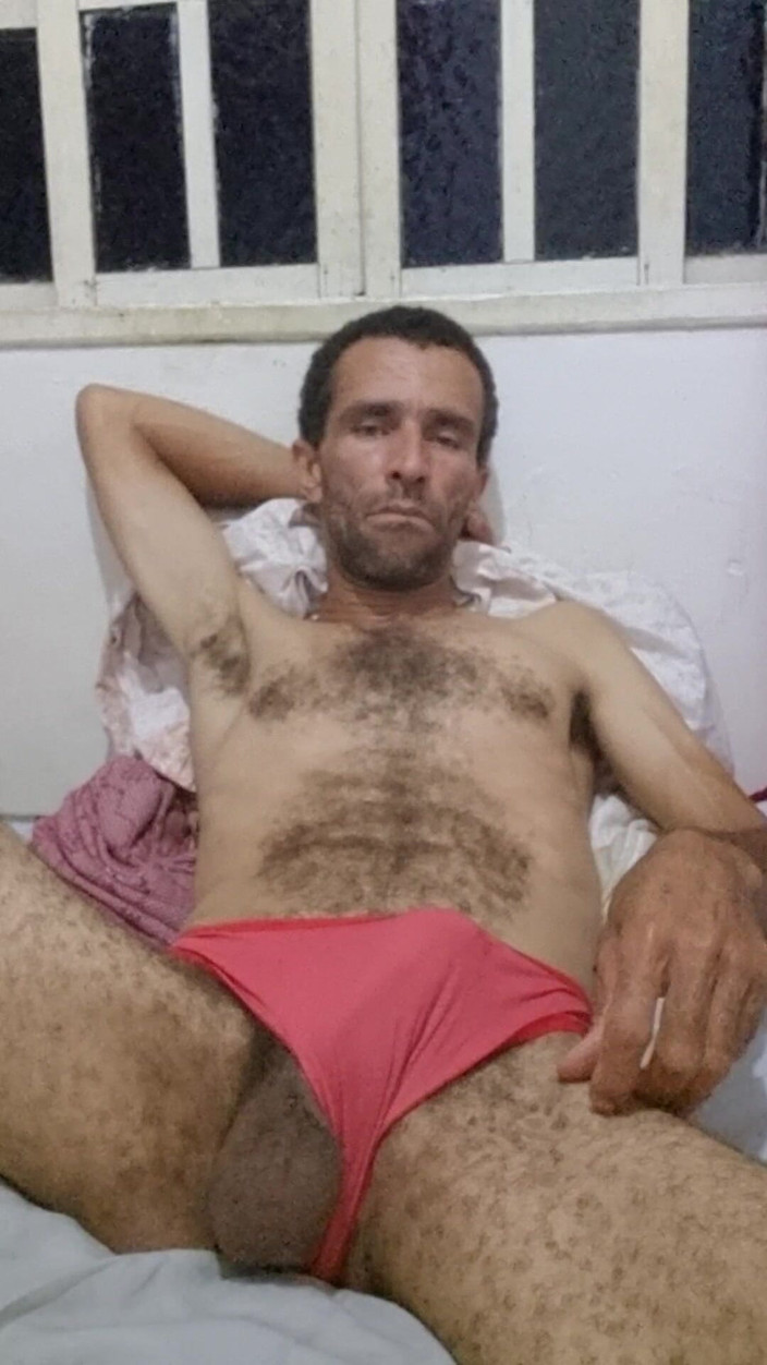 osmar1221: Îmi place foarte mult să fiu complet goală, astfel încât lumea...