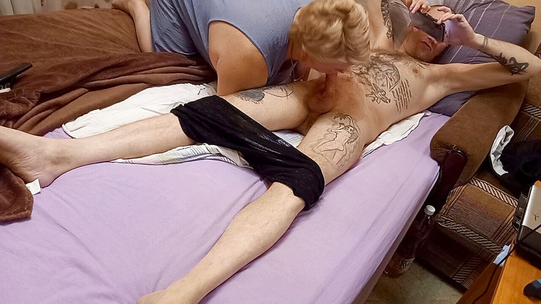 Zona901: Selepas pam, ibu mertua menyentak zakar saya