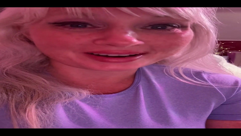 PaintedRose: 806682002349633536.mp4