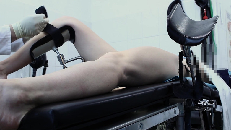 Medical fetish studio gynclub: Episodio 131