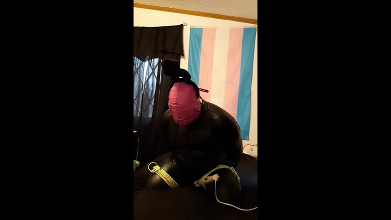 Roxxie rae page: 束缚兔子