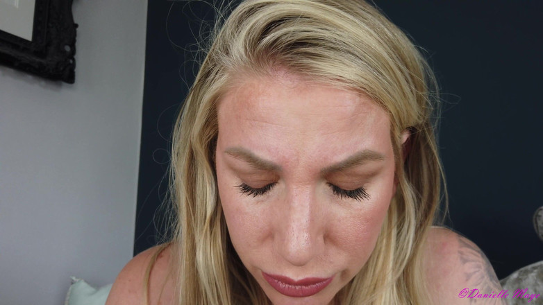 DanielleMaye: Esplosione di