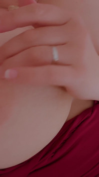 Hot MILF with Red Lipstick Masturbates with a Dildo. Hairy Pussy Close up