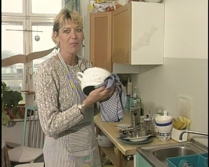 YOUR FIRST PORN: Mame vitrege păroase, partea 2