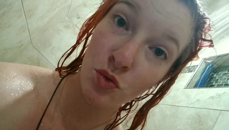 Kat Cumsalot Productions: Playing under the shower