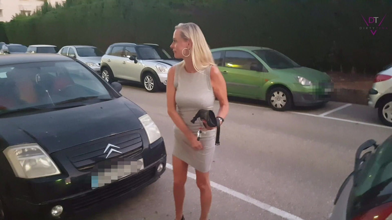 Dirty Tina: Hot Piss Medley No. 4 - Wet Wednesday - Nový !!