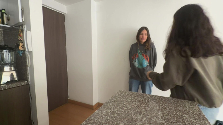 scarlettandc: Una Lesbiana Me Domina Antes De Ir Al Trabajo