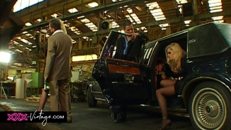 XXX-Vintage: Vintage Orgy in an Old Factory