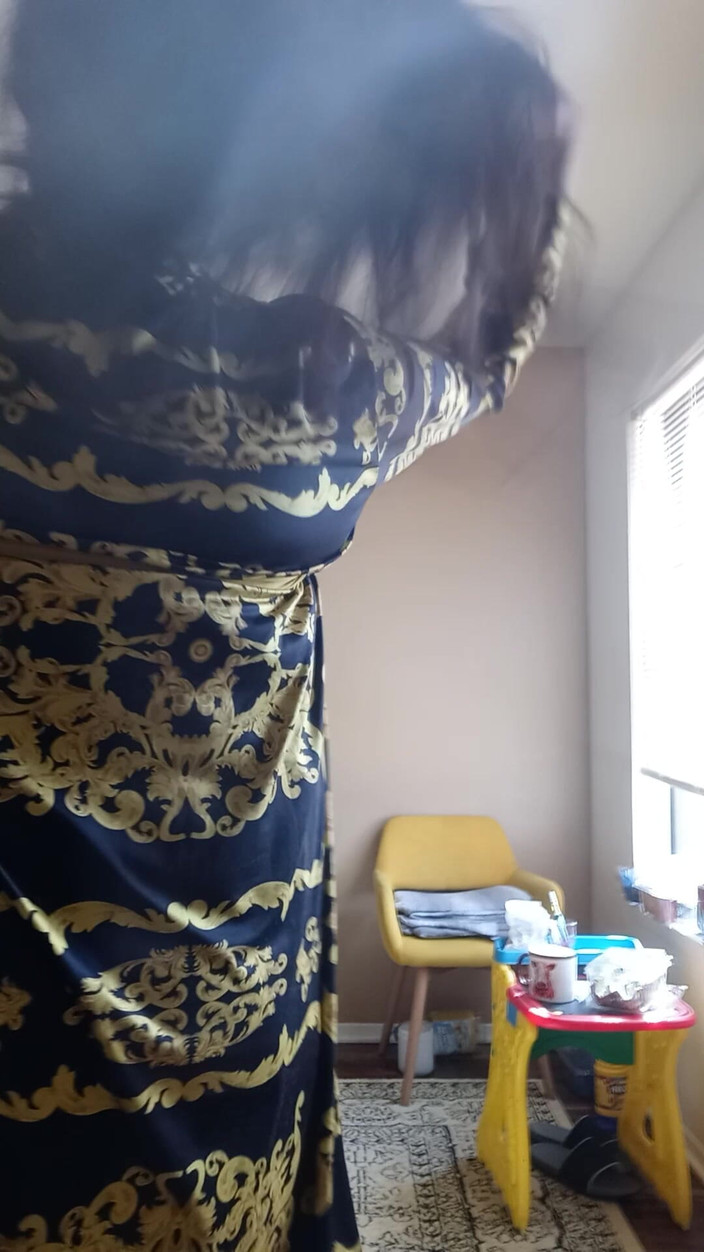 DeesDeepThroat: Mostrando minha bunda