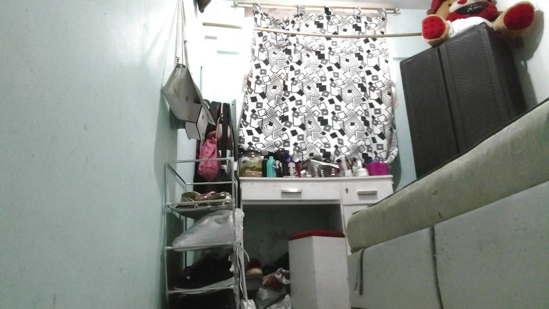 Katrina4deluxe: 퇴근 후 방에서 간호사