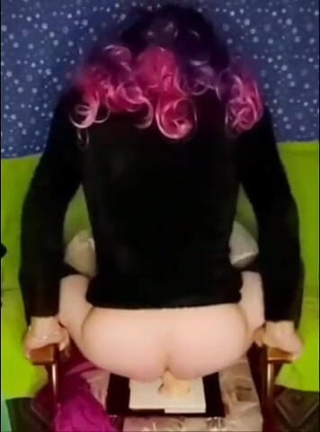 Lizzaali: New dresses and-ass teasing