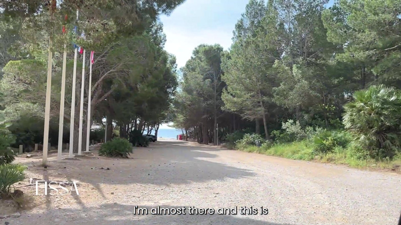 Lissa Brown: Vlog Lissa Brown Goes to a Nudist Beach to Film...