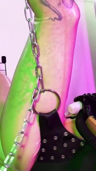 Pegging in Transparent Latex