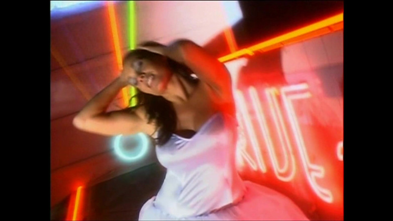 The Power of Love: Zakar keras besar memancut pepek ketat basah