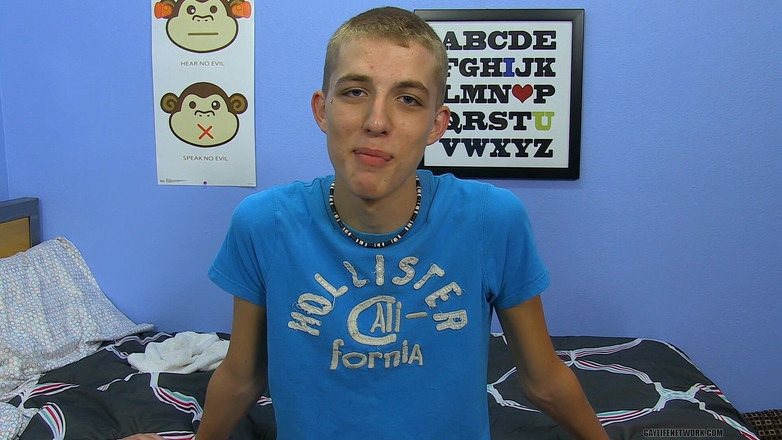 Lollipop Twinks: Cet avocat téléphonique pourrait être Dylan !