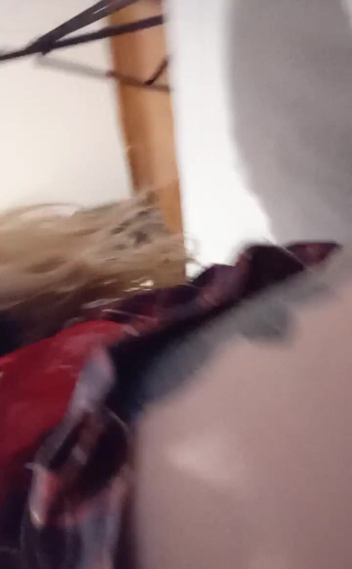 tunoviaputita: 悪い女の子のセックス25