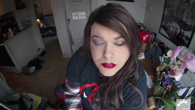 Miss Alina Paige: Trans Cutie Smoking (non-nude)