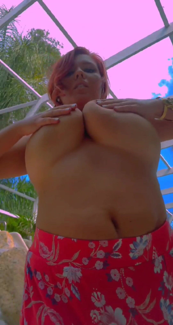Annabelle Rogers: Ambiance estivale sexy