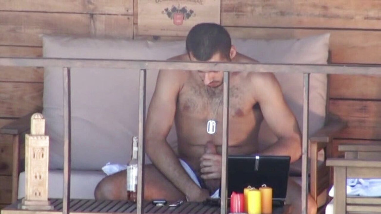 Gaybareback: 흑인 대물 자지에게 따먹히는 익스트림 밀프