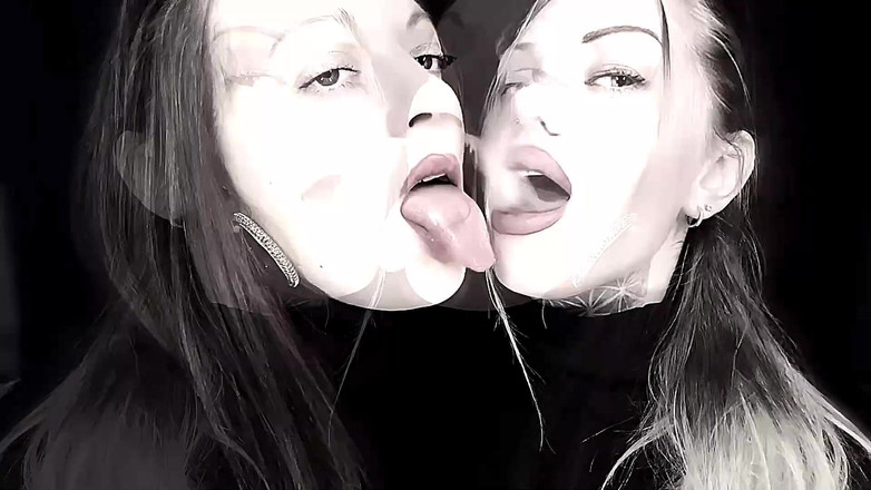 Goddess Misha Goldy: Tüketen öpücükler