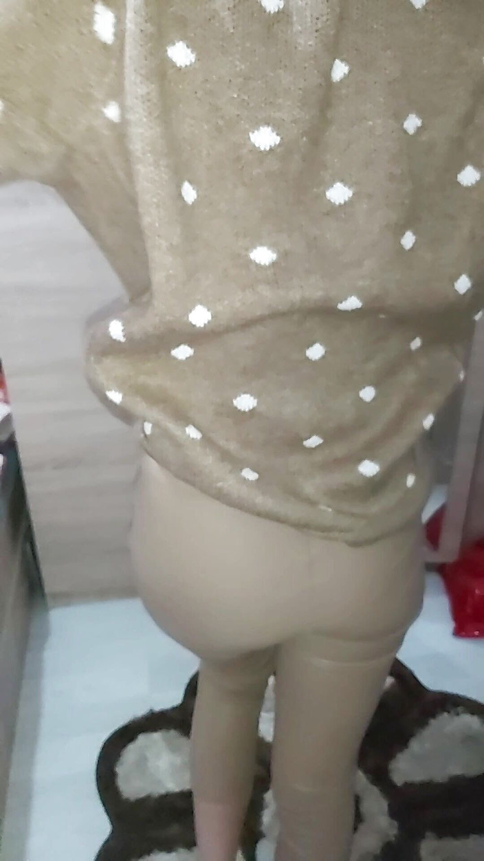 Audrey: Зняв її трусики і кінчив на мій член