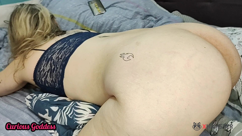 Adrian And Curious: 好奇女神印度妻子与她的大学男友给丈夫戴绿帽 第2部分