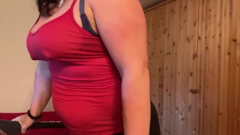 Tanja Tachee: På löpbandet - Träning med de feta bröstvårtorna