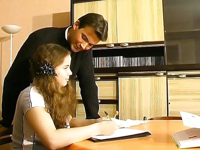 Videos Francaises: Remaja Perancis manis berkongkek dengan dua lelaki selepas melakukan kerja...