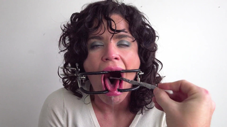 Sammi Starfish: Covid test gag reflex