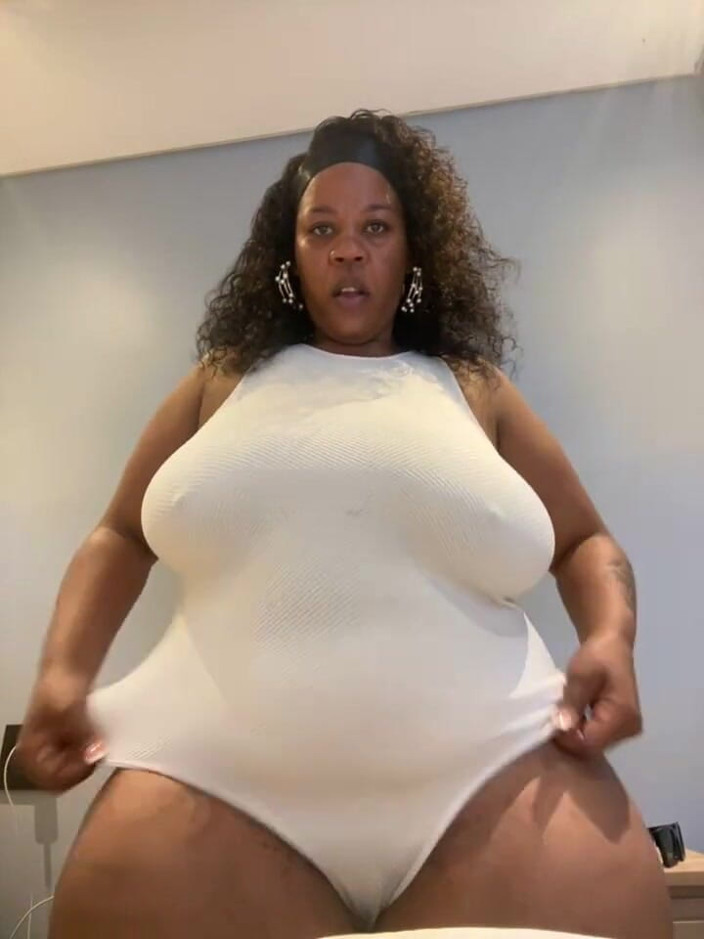 Big black clapping booties: Jack off to My Exceptional BBW Ass, Episode 1014