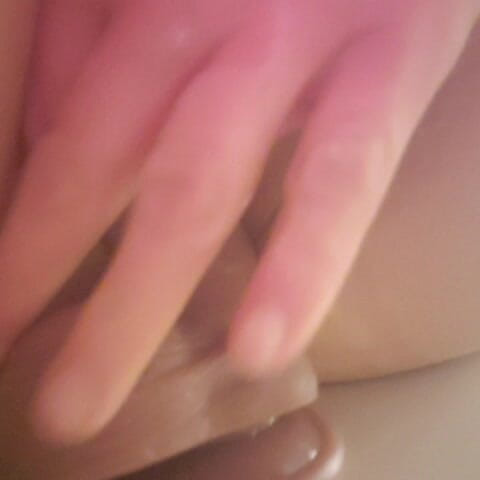 Babe in Toyland: MILF potřeby uspokojeny