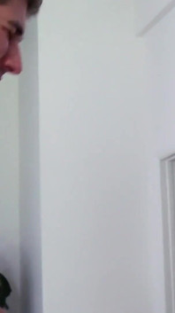 Max summerfield lagi asik ngentot lubang memek berbulu aaron dickson