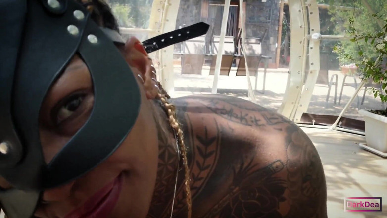 Dark Dea: The kinky queen Dark Goddess fucked hard in the garden.....