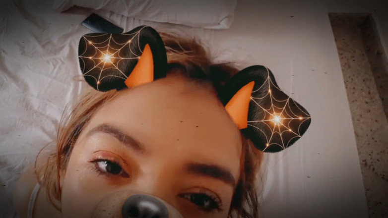 Latinascachondas: Blonde dikongkek dengan penapis muka Snap