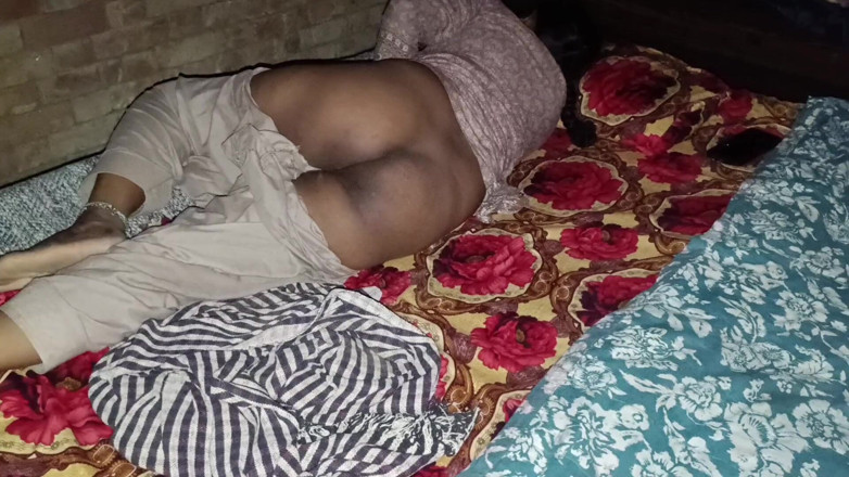 Bhabhi UP: My family came and sent me away and fucked me...