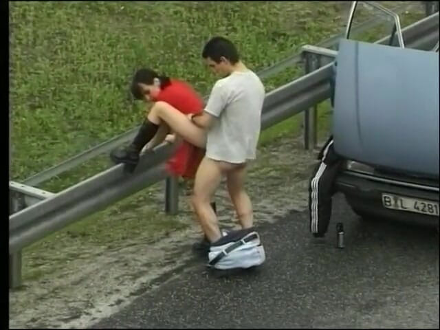 Out Sexxx: Amateur swingers fucking outdoor in a bar