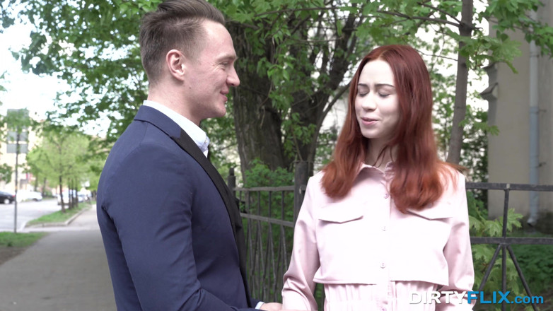 Young Courtesans: Teen courtesan redhead debut