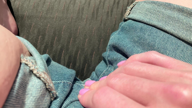 ArinaMills: Bố bắt gặp tôi thủ dâm trong xe hơi - tôi đến...